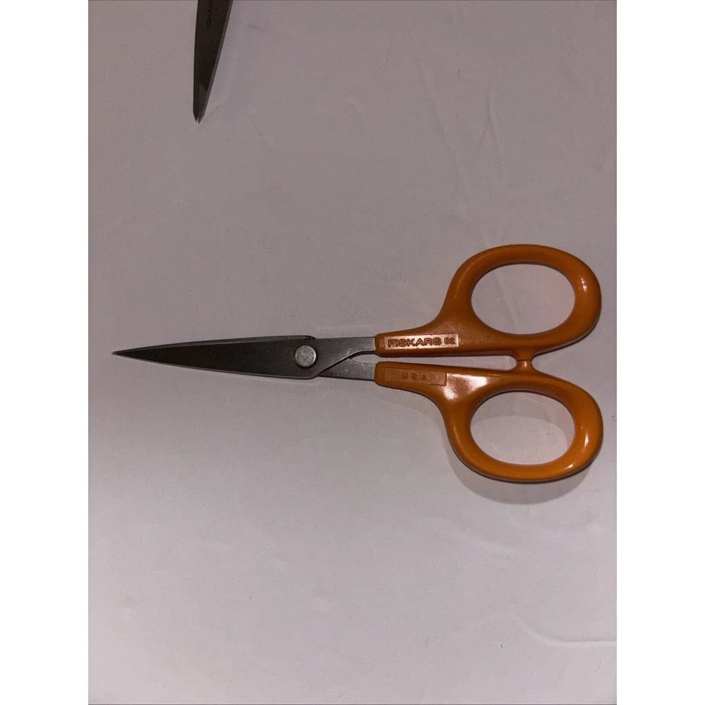 FISKARS Stainless Steel Scissors Sewing Craft USA 5 in Orange Handle Lot Of 4